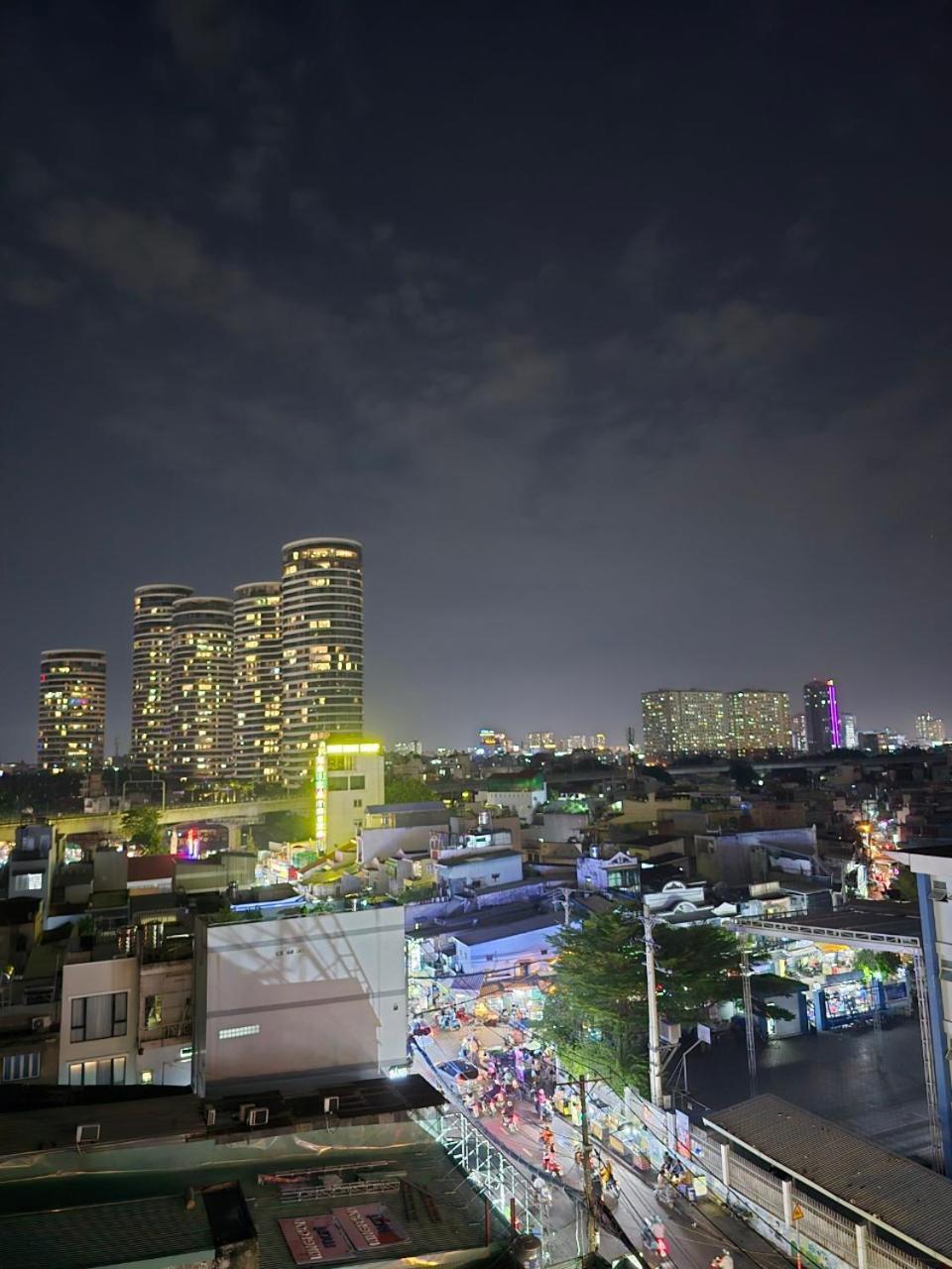 Vanapartment Ho Chi Minh City Exterior photo