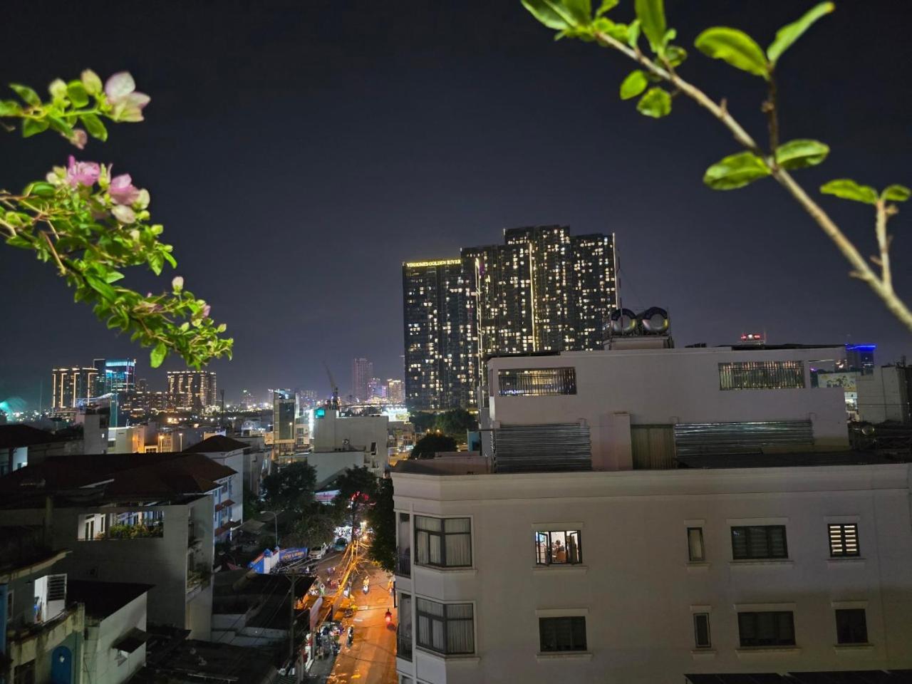 Vanapartment Ho Chi Minh City Exterior photo